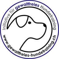 Hundetraining mit Hundecoach - effektive Methoden für gehorsame Hunde.